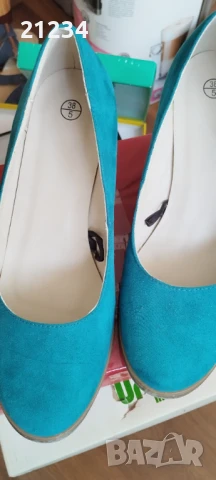 Дамски обувки , снимка 2 - Дамски елегантни обувки - 51077960