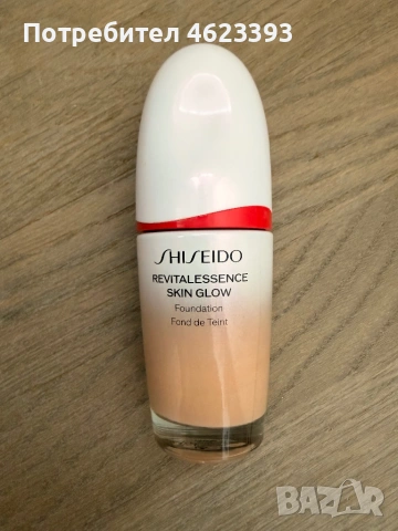Фон дьо тен Shiseido SPF30 флуид
