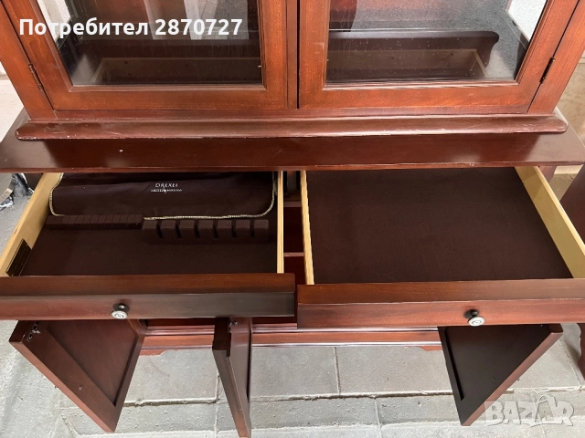 Салонен бюфет (витрина ) DREXEL HERITAGE Louis Philippe Collection, снимка 5 - Секции и витрини - 52074375