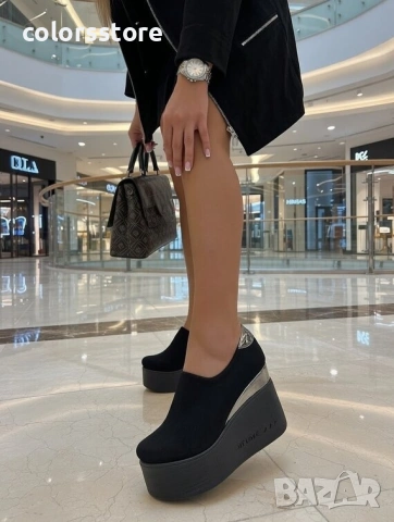 Обувки на платформа - черен велур и лак - 615L , снимка 2 - Дамски ежедневни обувки - 37299982