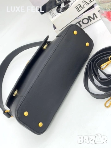 Yves Saint Laurent 💎 Дамски Чанти , снимка 15 - Чанти - 53471831