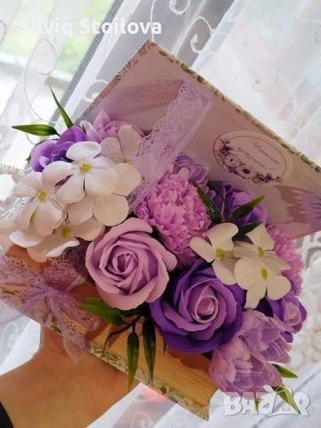 Кутии книги със сапунени цветя за всеки повод, снимка 5 - Подаръци за жени - 45496252