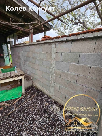 🥇 Агенция “Колев Консулт” продава едноетажна къща в село Караджалово, община Първомай , снимка 5 - Къщи - 54080438