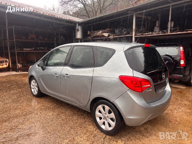 Опел Мерива 1.4 Турбо Газ 120 коня , снимка 5 - Автомобили и джипове - 53346389