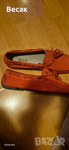 продават се оригинални Armani just cavali bally, снимка 5 - Ежедневни обувки - 52639976