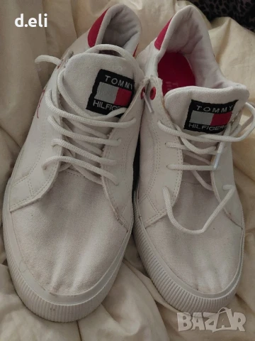 Tommy Hilfiger/ Adidas. Original. Size 42 1/3  Стелка 26.5, снимка 3 - Спортни обувки - 31202513