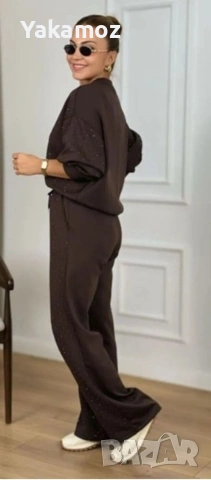 дамски екип с пайети , снимка 2 - Спортни екипи - 53199389