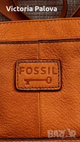 Дамска чанта FOSSIL оригинал естествена кожа, снимка 3 - Чанти - 48772699