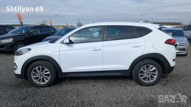 Хюндай Туксон 2.0crdi 4x4 automatic , снимка 8 - Автомобили и джипове - 53256855