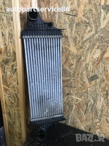 Интеркулер за Mercedes ML W164 3.0 CDI (2010) 88000, снимка 2 - Части - 54111914