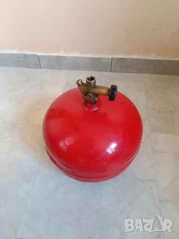 Туристическа газова бутилка 2кг (4.7 литра)