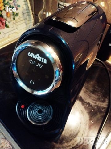 Кафемашина Lavazza lb900 Отлична!, снимка 4 - Кафе машини - 45454707