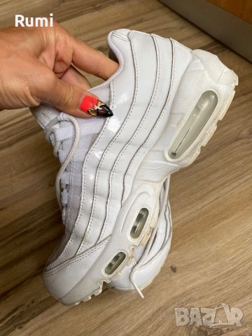 Оригинални маратонки NIKE AIR MAX 95  ! 40 н, снимка 3 - Маратонки - 45288557