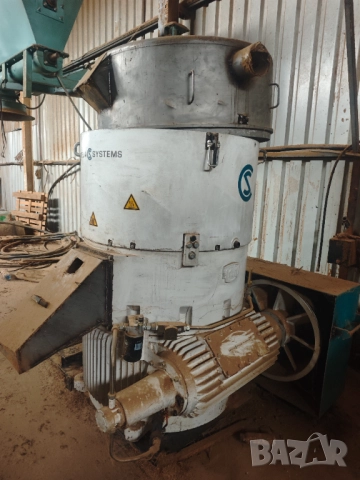 Гранулатор за пелети / Пелет преса Amandus Kahl 500кг., снимка 4 - Други машини и части - 52118203