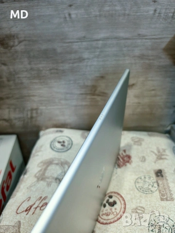 iPad Pro 12.9 inch 2nd Gen 64Gb Silver + Нов Тъч скрийн, снимка 9 - Таблети - 54102464