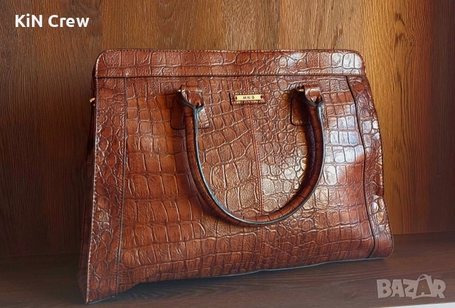 Дамска чанта MNG Mango - кожена чанта с кафяв цвят