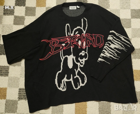 Пуловер с щампа