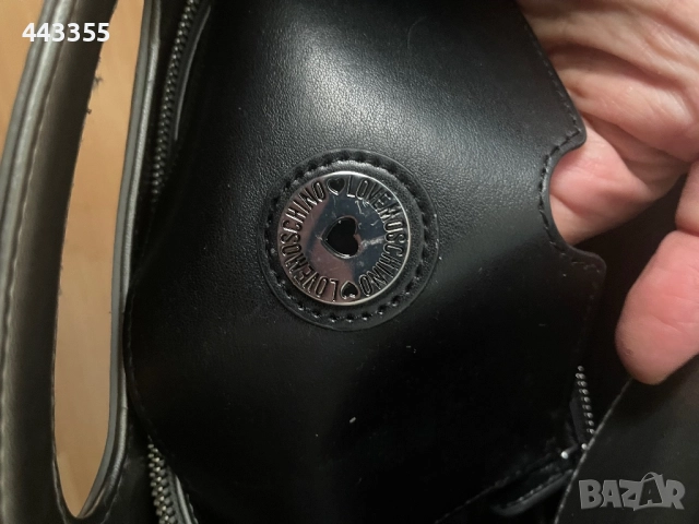 Дамска чанта MOSCHINO, снимка 5 - Чанти - 51865083