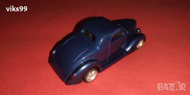 Bburago Ford Coupe 1936 blue metallic Мащаб 1:64, снимка 5 - Колекции - 48546893