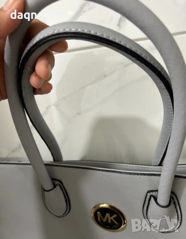 Michael Kors голяма чанта Германия, снимка 5 - Чанти - 51071830