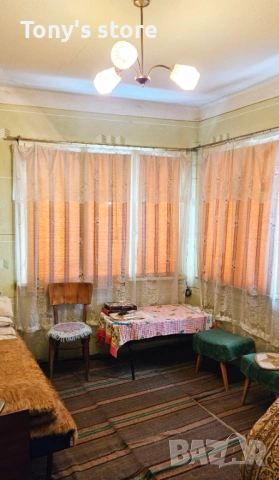 Двуетажна къща с панорама към планина Рила – с. Костенец, снимка 12 - Къщи - 53497483