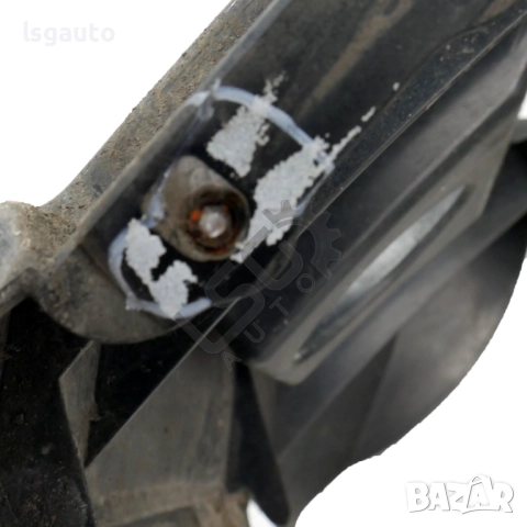 Десен държач задна броня BMW 1 Series (F21) 2012-2015 ID: 155772, снимка 2 - Части - 52826316