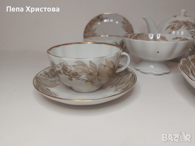 Сервиз за чай от руски порцелан, снимка 4 - Сервизи - 45031133