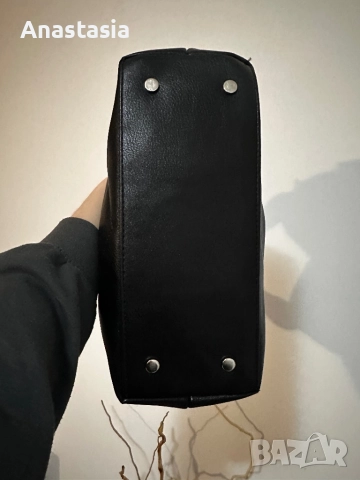 Стилна черна дамска чанта, снимка 3 - Чанти - 52672499