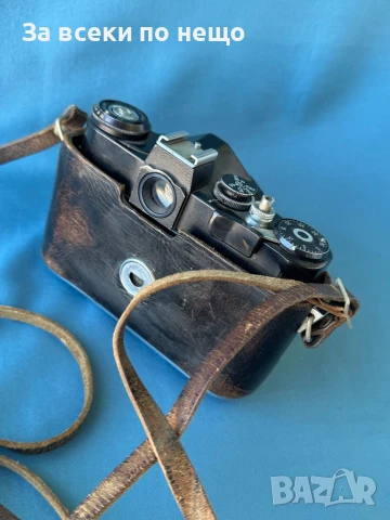 Фотоапарат Zenit EM , снимка 3 - Фотоапарати - 50878949