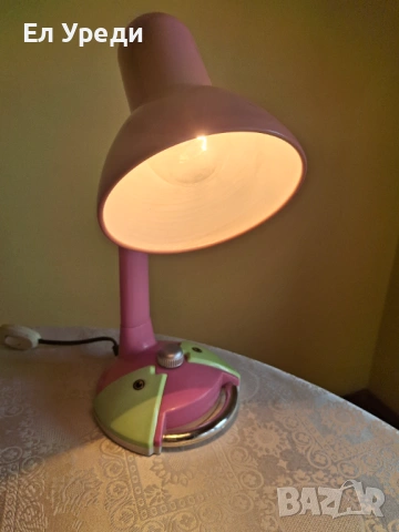Розова настолна лампа,изправна, снимка 3 - Настолни лампи - 53686223