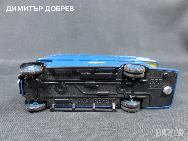 1/76 СТАРА РЕТРО МЕТАЛНА КОЛИЧКА АВТОБУС AEC REGENT EFE LONDON BUS, снимка 6 - Колекции - 51984454