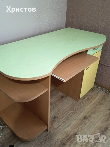 Детско бюро с опция за компютър, снимка 3 - Бюра - 54105135