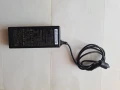 19V 5.79A 110W зарядно адаптер, снимка 2