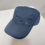 Оригинална шапка Nike с метално лого - Тъмносиня, шашка с козирка, снимка 3