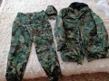 Камофлажни яке и панталон , снимка 1