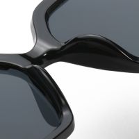 Слънчеви очила + ПОДАРЪЦИ - реф. код 4022, снимка 5 - Слънчеви и диоптрични очила - 45438979
