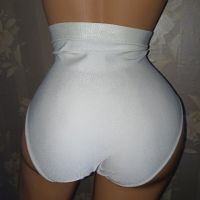 Стягащи безшевни бикини с висока талия в бяло М, снимка 6 - Бельо - 45261532