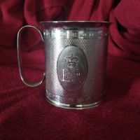 Метална колекционерска чаша за коронацията на кралица Елизабет. Англия., снимка 3 - Антикварни и старинни предмети - 45222731
