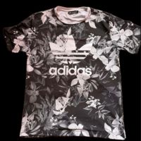 Adidas , снимка 1 - Тениски - 45858356