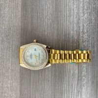 Часовник Rolex Datejust бял златен камъни реплика, снимка 2 - Дамски - 45996568