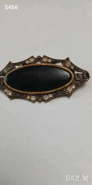 Старинна  брошка,оникс и марказит.Винтидж, снимка 1