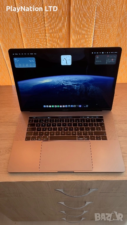 MacBook Pro A1990 i9-9980HK 32GB 500GB Vega 20, снимка 1