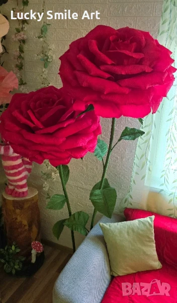 Огромни червени рози за декор, снимка 1