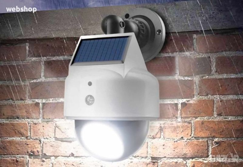 Соларна LED Лампа имитираща камера , Бутафорна Камера, снимка 1
