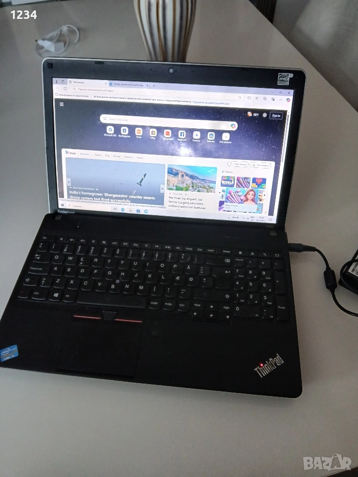 лаптоб LENOVO , снимка 1