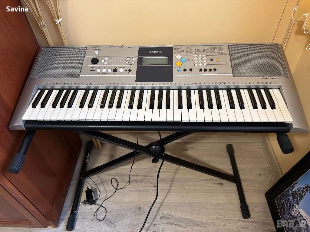 Синтезатор Yamaha PSR-E323 + стойка, снимка 1