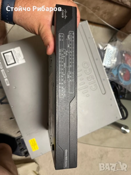 Cisco мрежово оборудване за 4G свързаност, снимка 1