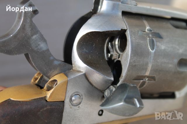 Действаща реплика на Колт револвер, снимка 9 - Колекции - 45480260