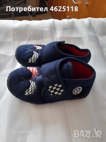 Нови детски топлинки RIVAL с лепки , снимка 3 - Детски пантофи - 52081138