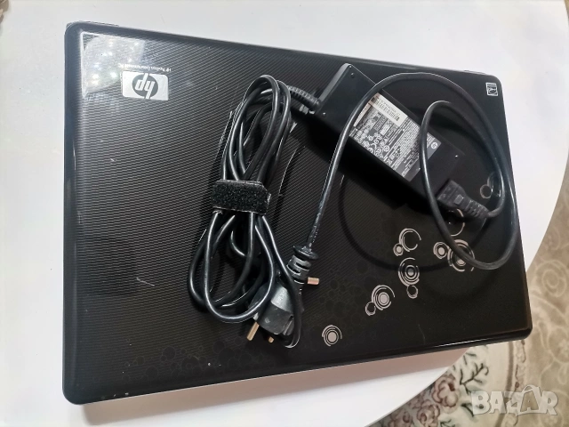 За части или сервиз! Работещ лаптоп HP Pavilion dv-7 - 3101sa, 17 ", снимка 2 - Лаптопи за дома - 53288524